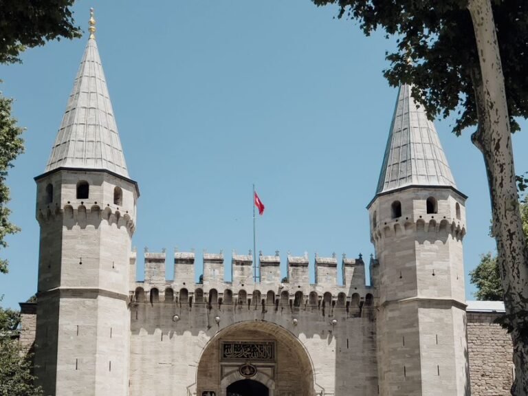 The Ottoman Interregnum: How Mehmed I Reunited a Fractured Empire (1402-1421)